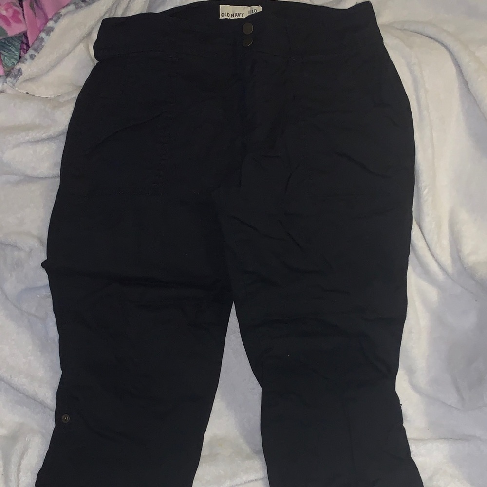 Old Navy Black Capris